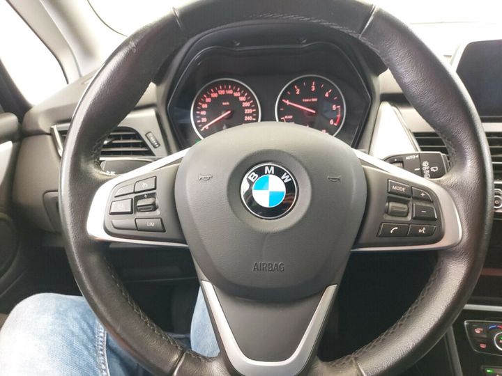 Photo 15 VIN: WBA2E310105K03859 - BMW 216D 