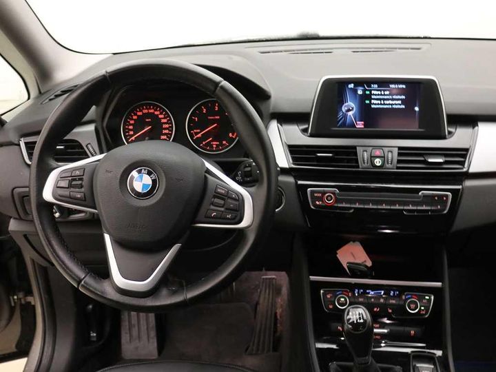 Photo 18 VIN: WBA2E310205G37209 - BMW BMW 2 SERIES 