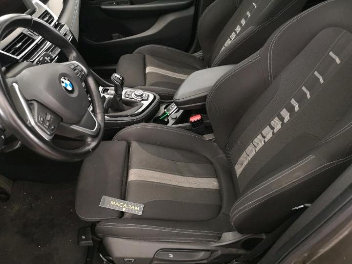 Photo 30 VIN: WBA2E31020P792523 - BMW 2 