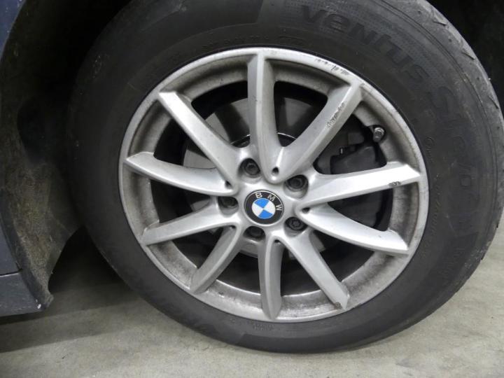 Photo 21 VIN: WBA2E310305D82571 - BMW 216D 