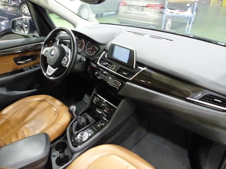 Photo 3 VIN: WBA2E310505C02944 - BMW 2 GRAN TOURER 