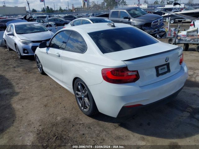 Photo 2 VIN: WBA2G1C32HV639007 - BMW M240I 