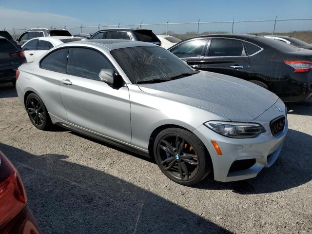 Photo 3 VIN: WBA2G1C38HV639531 - BMW M240I 