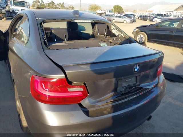 Photo 5 VIN: WBA2G1C3XHV639336 - BMW M240I 