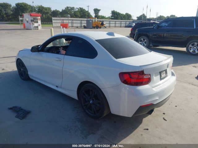 Photo 2 VIN: WBA2G1C3XHV639403 - BMW M240I 