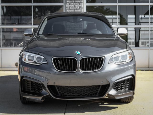 Photo 2 VIN: WBA2G1C3XHV639482 - BMW 2 SERIES 