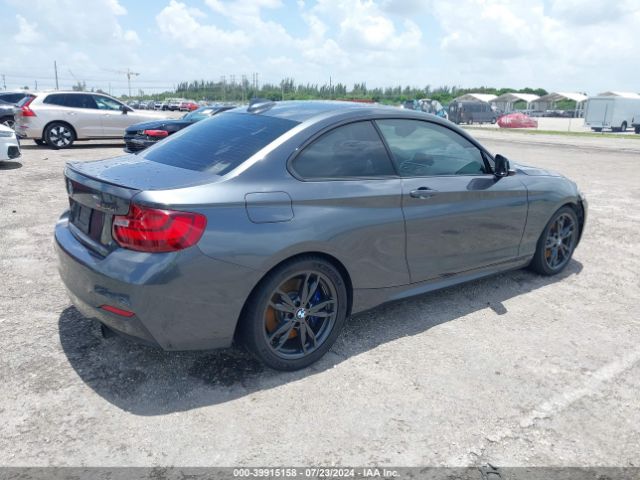 Photo 3 VIN: WBA2G1C57HV638968 - BMW M240I 