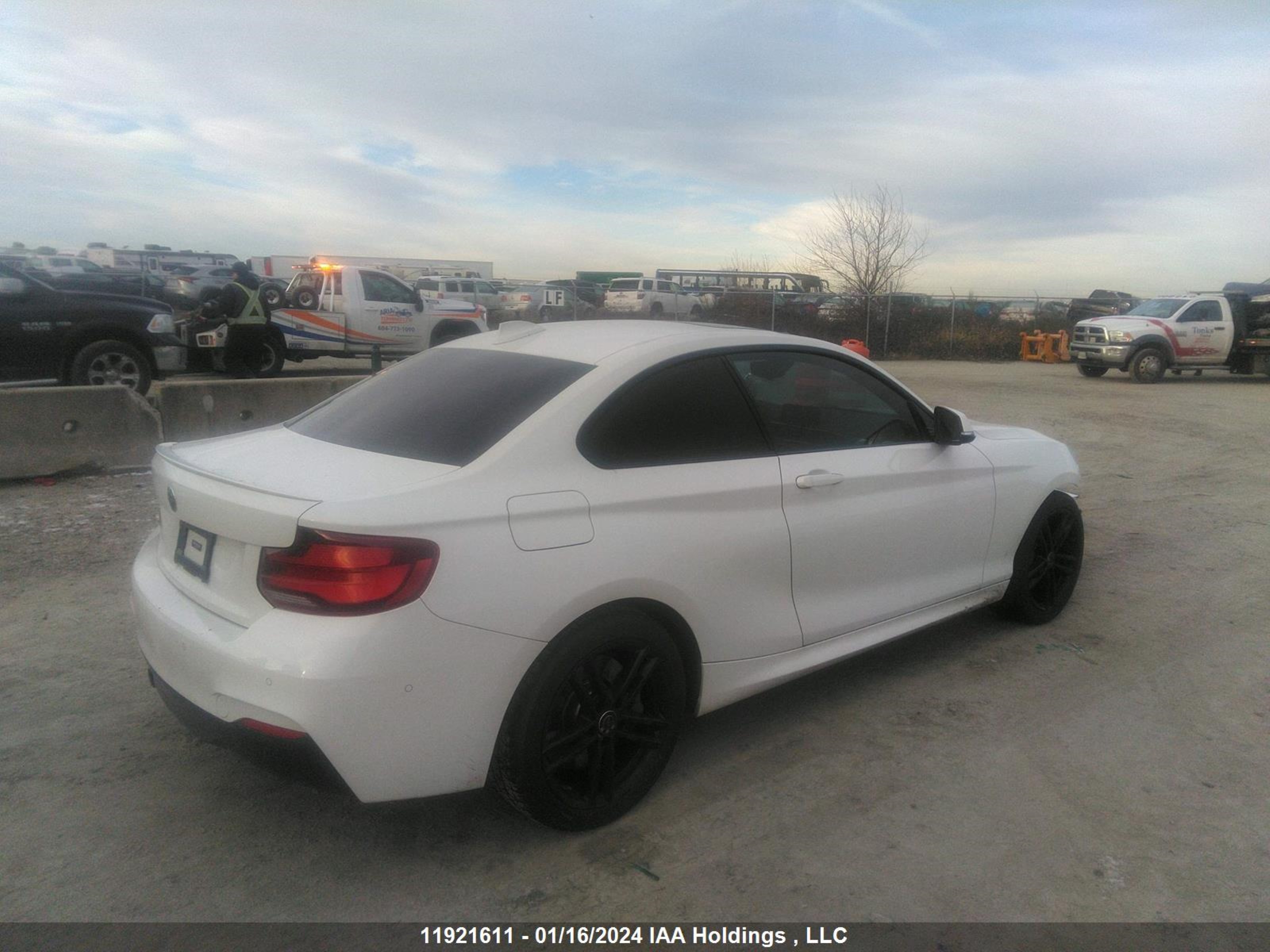 Photo 3 VIN: WBA2J3C05M7J67340 - BMW 2ER 