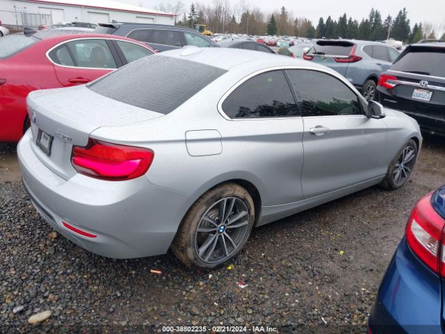 Photo 3 VIN: WBA2J3C5XJVD48486 - BMW 230I 