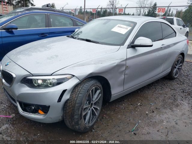 Photo 5 VIN: WBA2J3C5XJVD48486 - BMW 230I 