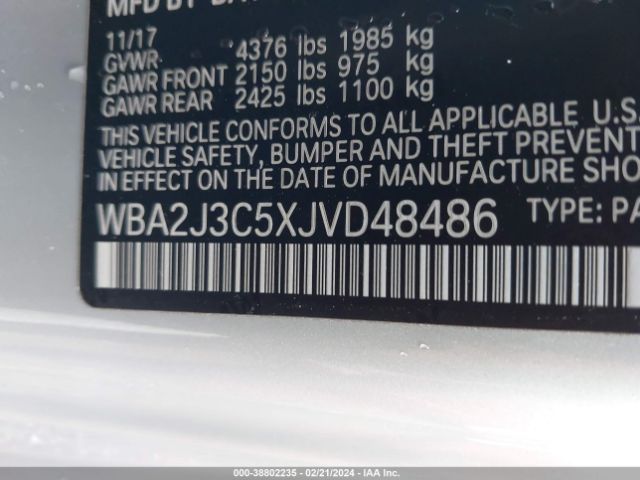 Photo 8 VIN: WBA2J3C5XJVD48486 - BMW 230I 