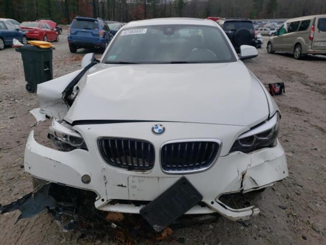 Photo 4 VIN: WBA2J3C5XKVD49218 - BMW 230XI 