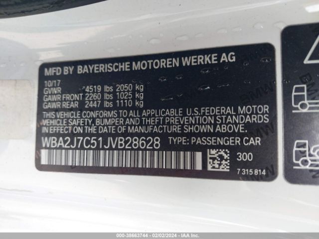 Photo 8 VIN: WBA2J7C51JVB28628 - BMW 3 SERIES 