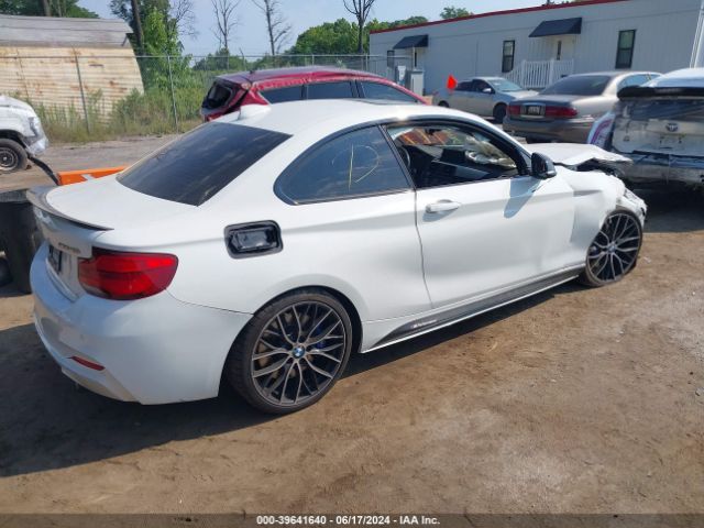 Photo 3 VIN: WBA2J7C5XKVD61344 - BMW M240I 