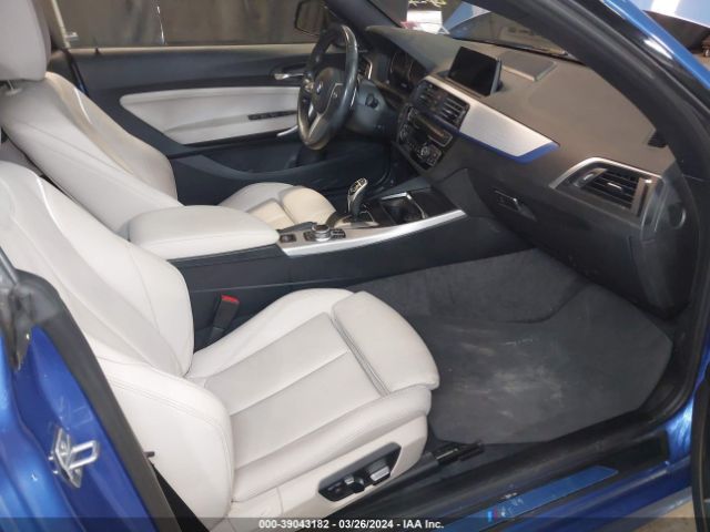 Photo 4 VIN: WBA2K1C02M7J20803 - BMW 230I 