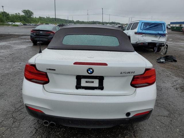 Photo 5 VIN: WBA2K1C52JVD41470 - BMW 230XI 