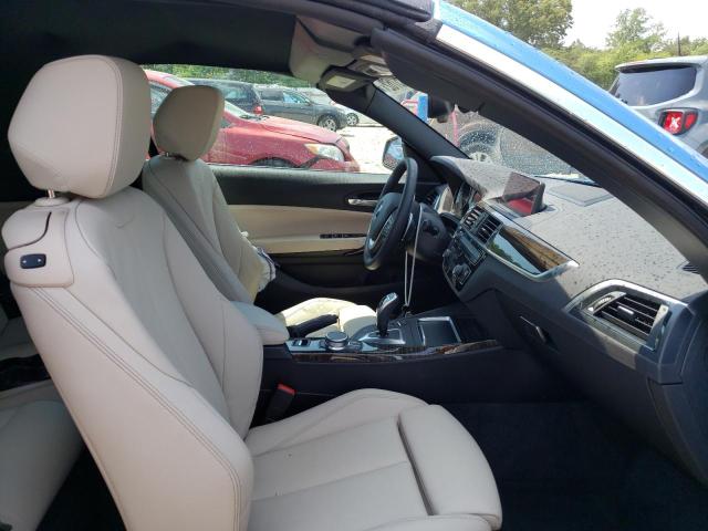 Photo 4 VIN: WBA2K1C57KVD42115 - BMW 230XI 