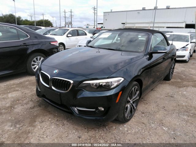 Photo 1 VIN: WBA2K9C3XH7A26413 - BMW 2 SERIES 