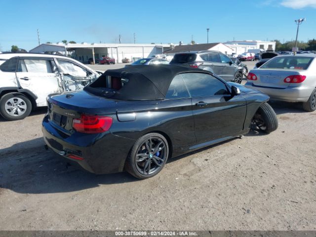 Photo 3 VIN: WBA2L1C36HV666450 - BMW M240I 