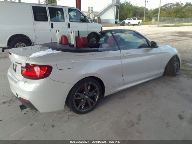 Photo 3 VIN: WBA2L1C38HV666336 - BMW M240I 