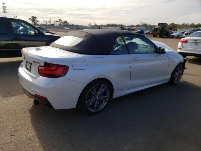 Photo 2 VIN: WBA2L3C30HV667671 - BMW M240I 