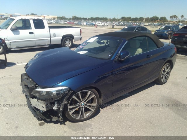 Photo 1 VIN: WBA2M7C55K7D12399 - BMW 2 