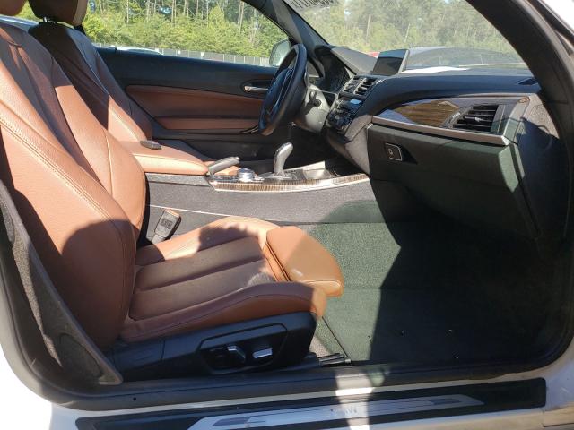 Photo 4 VIN: WBA2M9C35HV985883 - BMW 230XI 