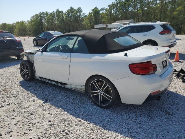 Photo 1 VIN: WBA2N1C54JVC27977 - BMW M240I 