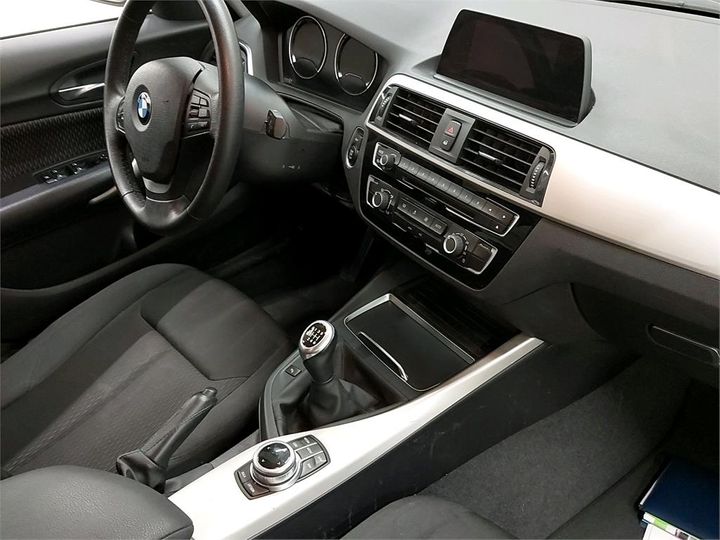 Photo 3 VIN: WBA2R110305D65813 - BMW 1 HATCH 