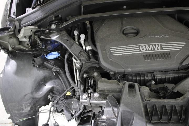 Photo 17 VIN: WBA31AA0003L74070 - BMW X1 SUV 