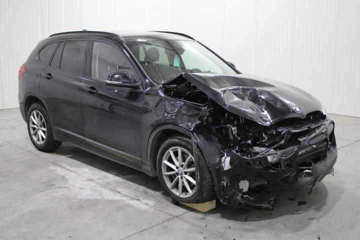 Photo 2 VIN: WBA31AA0003L74070 - BMW X1 SUV 