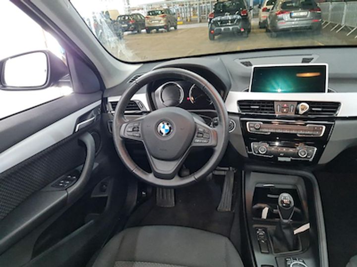 Photo 7 VIN: WBA31AA0005P75977 - BMW X1 