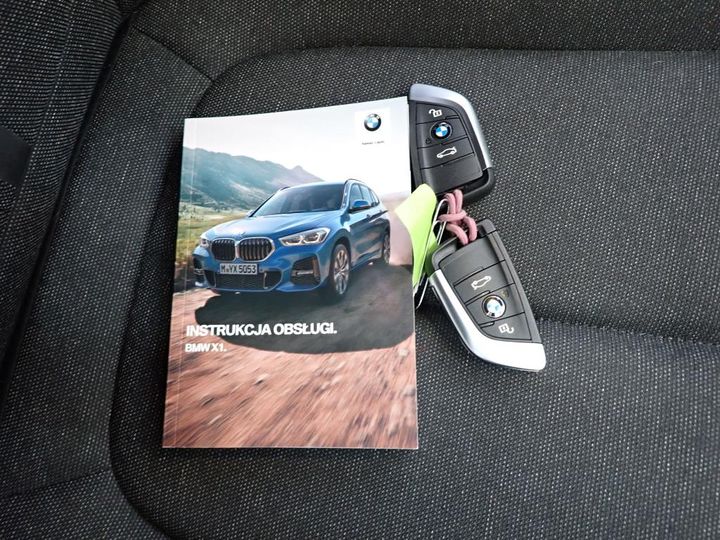 Photo 21 VIN: WBA31AA0405T78174 - BMW X1 