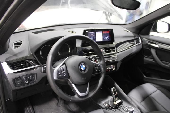 Photo 10 VIN: WBA31AA0803N50038 - BMW X1 SUV 