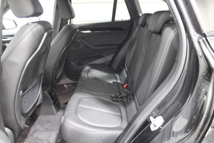 Photo 12 VIN: WBA31AA0803N50038 - BMW X1 SUV 