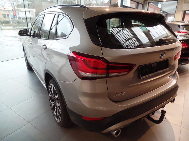 Photo 3 VIN: WBA31AD0905T78375 - BMW X1 