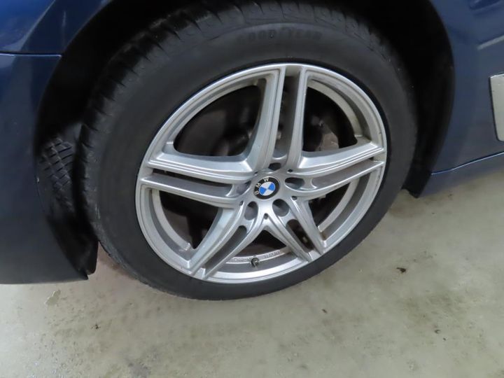 Photo 1 VIN: WBA31CG060CG64030 - BMW 530E 