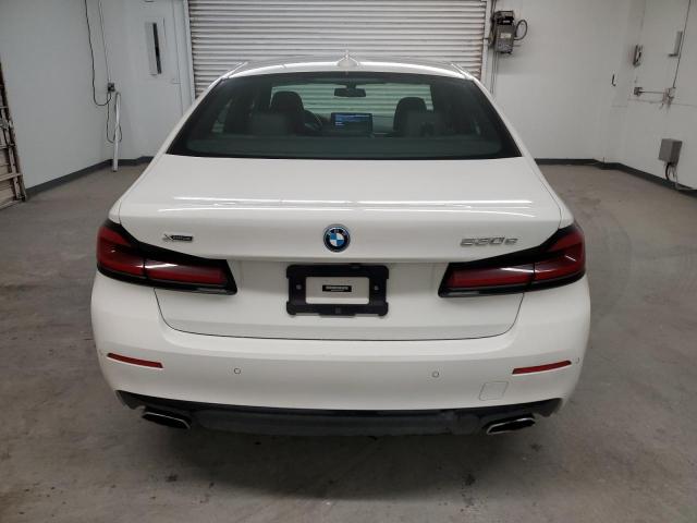 Photo 5 VIN: WBA33AG04PCL72379 - BMW 530XE 