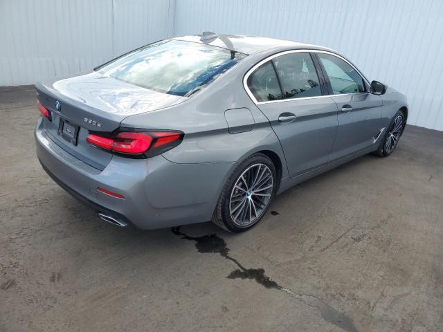 Photo 2 VIN: WBA33AG0XPCL21565 - BMW 530XE 