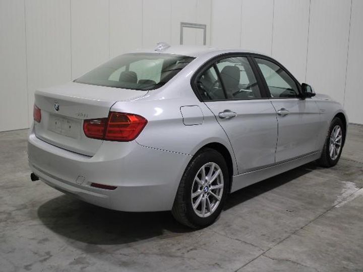 Photo 3 VIN: WBA3A11040J282620 - BMW 3 SERIES SALOON 