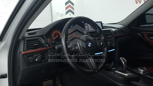 Photo 10 VIN: WBA3A5109CF232939 - BMW 328 