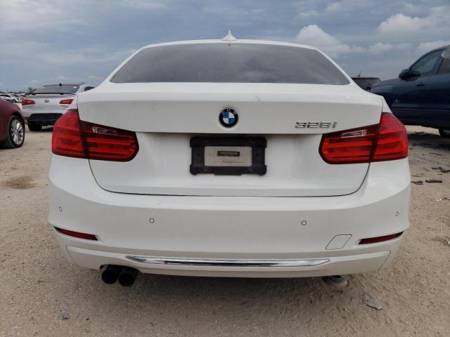 Photo 5 VIN: WBA3A5C50CF257365 - BMW 3 SERIES 