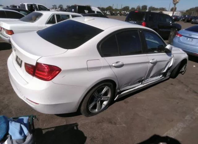 Photo 3 VIN: WBA3A5C50CF345056 - BMW 3 SERIES 