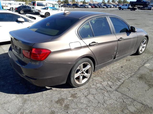 Photo 2 VIN: WBA3A5C50DJ461596 - BMW 328 I 