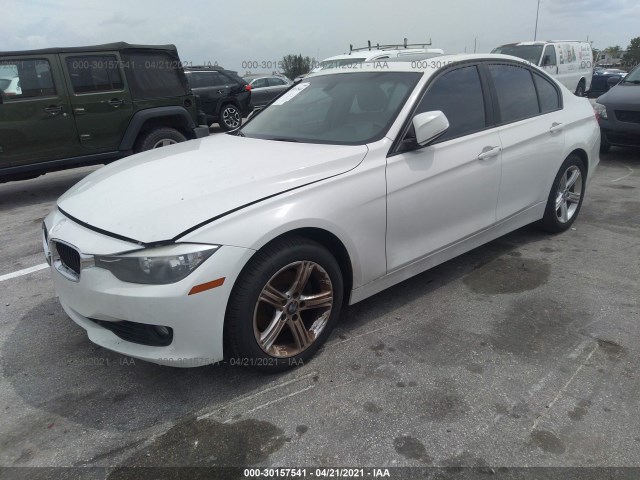 Photo 1 VIN: WBA3A5C50EF605099 - BMW 3 SERIES 