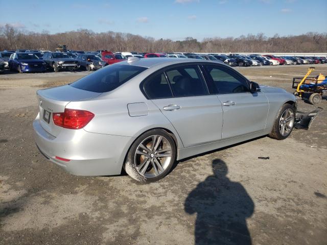 Photo 2 VIN: WBA3A5C50EF605992 - BMW 328 I 