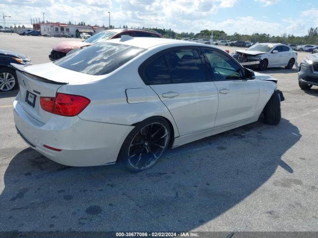 Photo 3 VIN: WBA3A5C50EP602181 - BMW 328I 