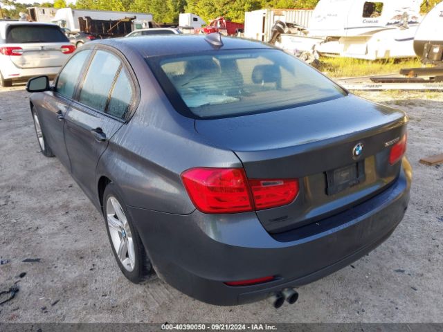 Photo 2 VIN: WBA3A5C50FF608828 - BMW 328I 