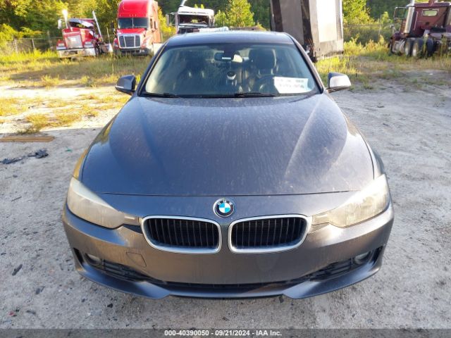 Photo 5 VIN: WBA3A5C50FF608828 - BMW 328I 