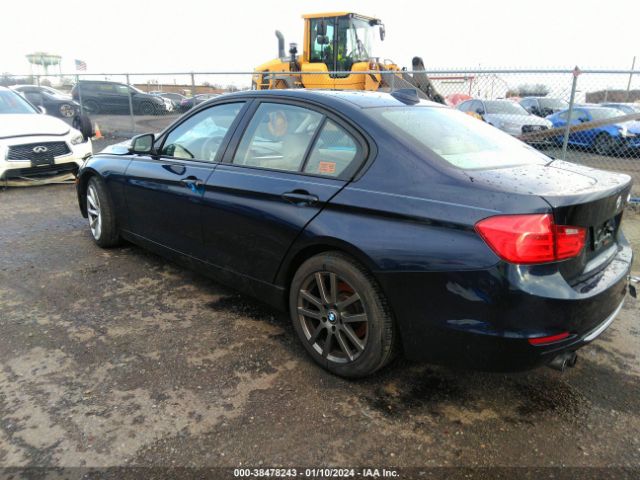 Photo 2 VIN: WBA3A5C51CF346653 - BMW 328I 